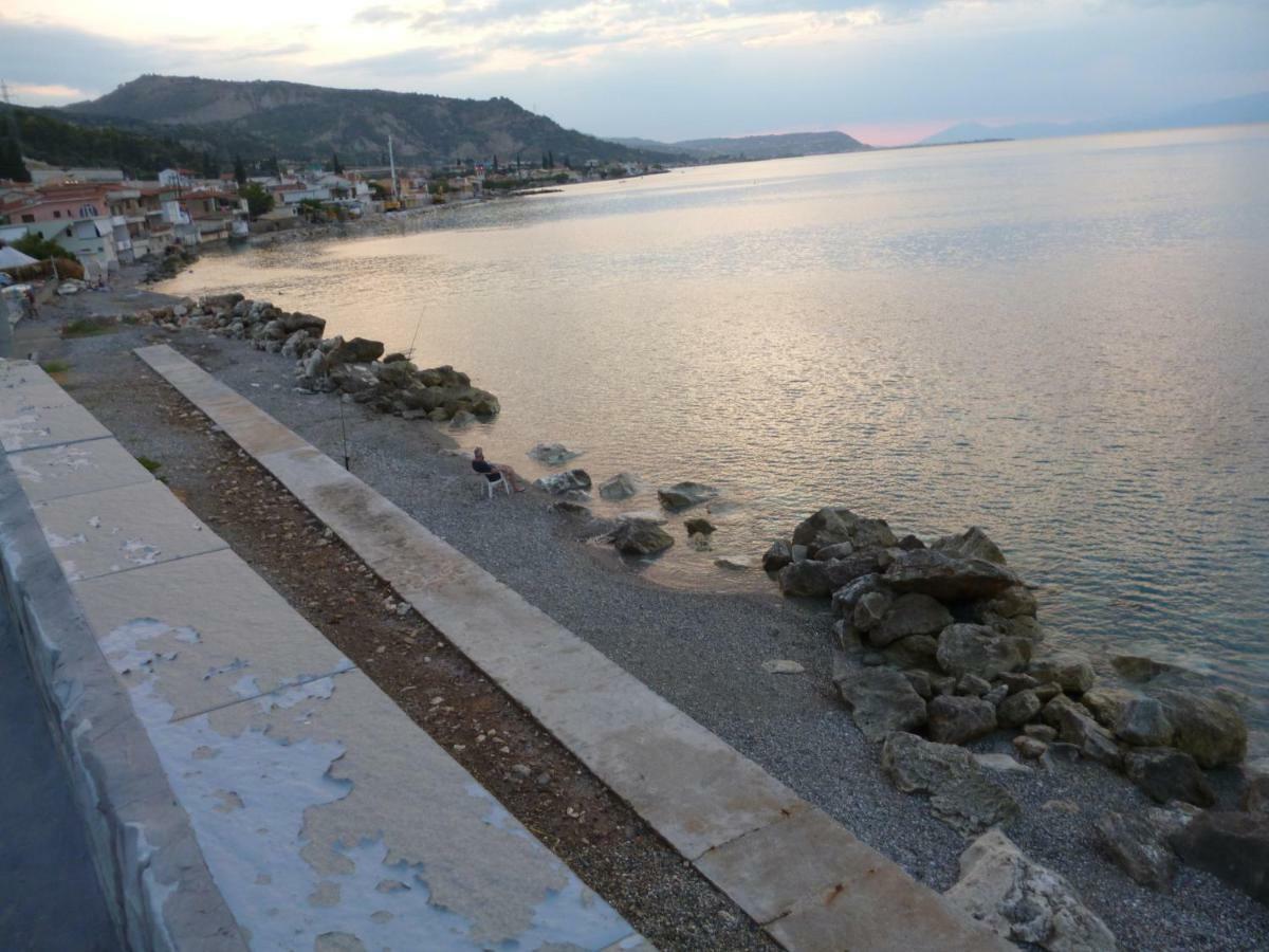 House Next To The Sea Side Apartment Derveni Exterior photo
